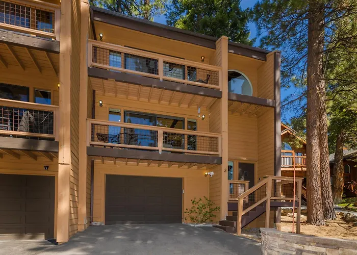 Mountain Getaway - Lake Tahoe - Incline Village - Private Garage