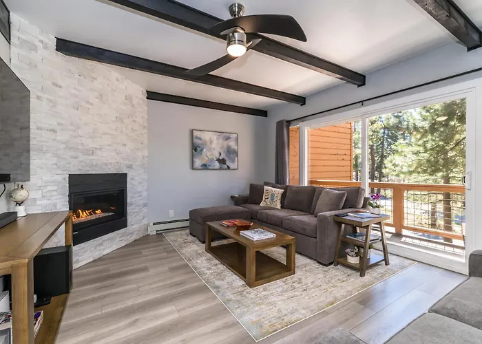 Mountain Retreat - Lake Tahoe - Incline Village - Private Garage